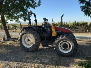 Tractor New Holland L95