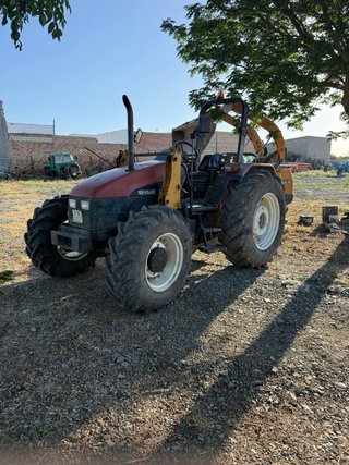 Tractor New Holland L95