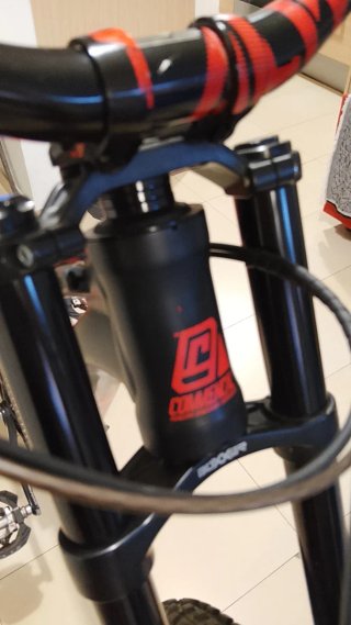 Commencal supreme V4 Talla L