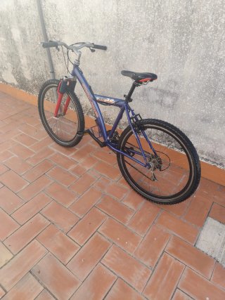 Bicicleta de montaña CONOR