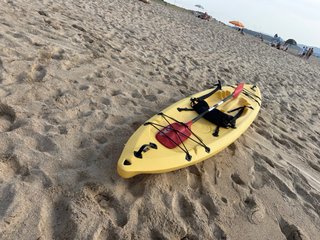 Kayak Amarillo con Remo y asiento