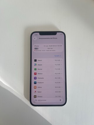 iPhone 12 Apple