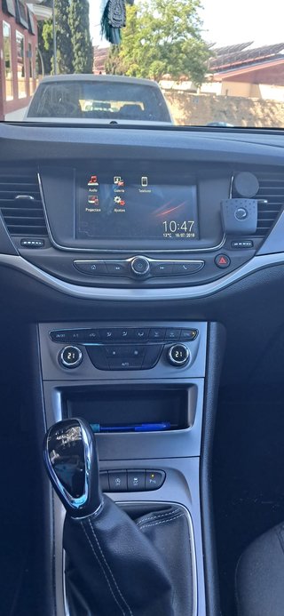 Opel Astra Aniversario 2019