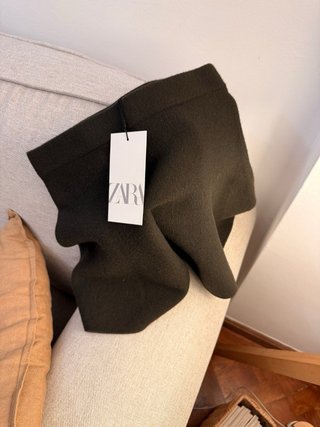 Falda S de ZARA (nueva con etiqueta)