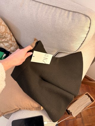 Falda S de ZARA (nueva con etiqueta)