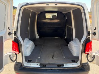 VW Transporter T6.1  2.0TDI Impecable