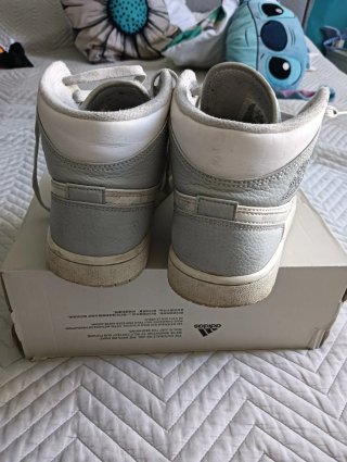 Air Jordan 1 Mid Grigio Bianco 40.5