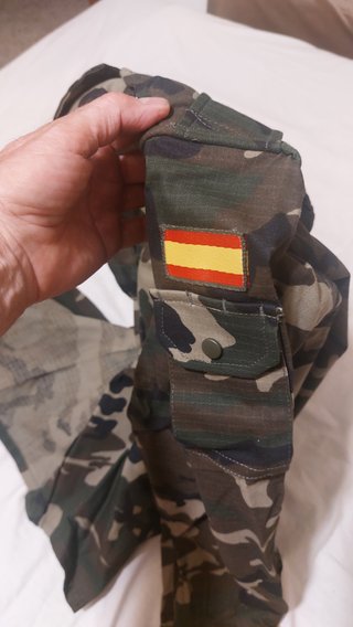 Traje militar de campaña