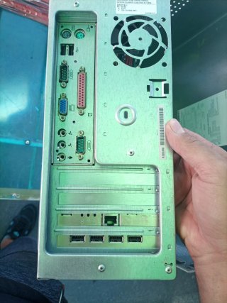 Ordenador Compaq Windows 98 Beige