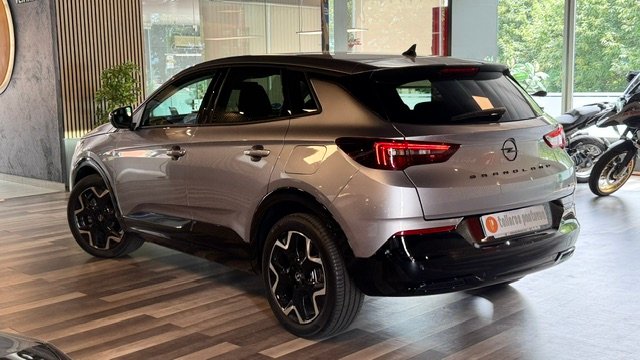 Opel Grandland 2024, foto 8