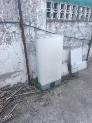 Termo eléctrico blanco