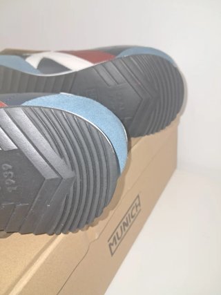 Zapatillas Munich Sapporo Talla 44