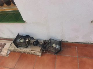 Lámparas de exterior metálicas y de cristal