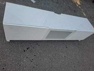 Mueble TV blanco y cristal