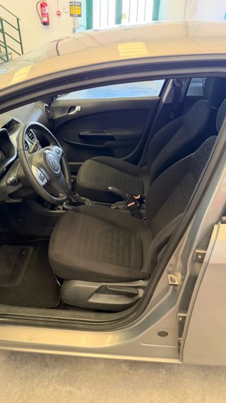 Opel Corsa 1.2 Gasolina 85cv