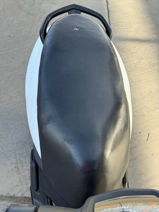 Peugeot Kisbee 4T Blanco Scooter