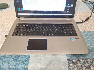 HP Pavilion DV7 i7 16GB RAM 17