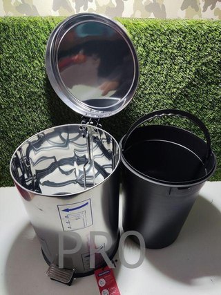 Cubo de basura para cocina de 20 litros con pedal