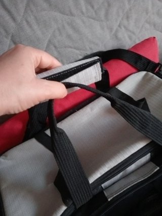 Bolsa nevera negra y blanca