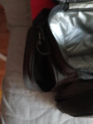 Bolsa nevera negra y blanca
