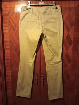 Traje de chaqueta y pantalón mujer beige