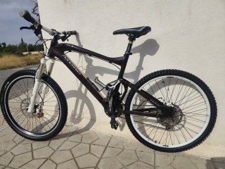 Bicicleta Mondraker Enduro