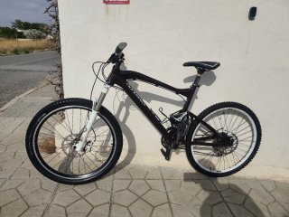 Bicicleta Mondraker Enduro