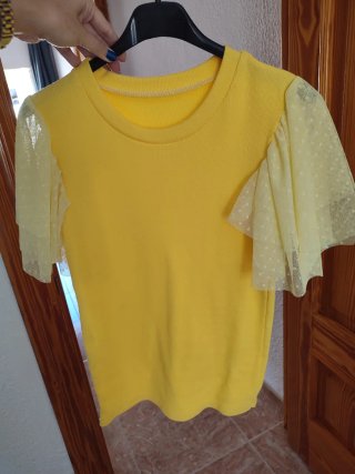 4 Blusas canalé Nuevas