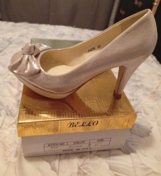 Zapatos de tacón BELLO talla 37