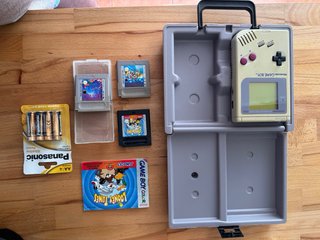Kit Consola Game Boy Color + Maletín y Juegos