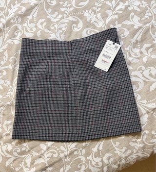 Falda corta Zara cuadros gris Talla S