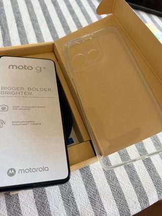 Motorola Moto G 15 Caja