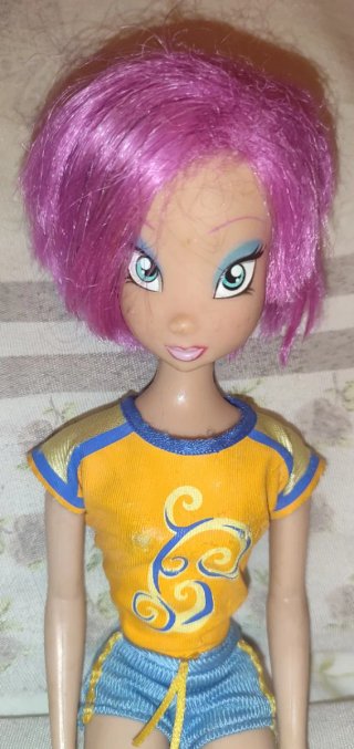 Bambola Winx Tecna Anno 2003-2008 marca rainbow