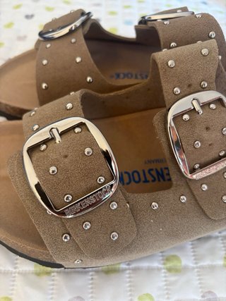Sandalias Birkenstock Marrones con Tachuelas
