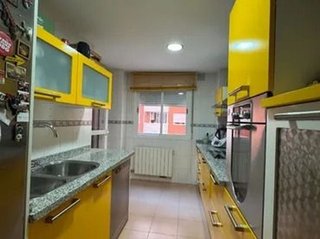 Piso en alquiler en Avda. Federico Garcia Lorca - Nueva Estación Autobuses en Granada