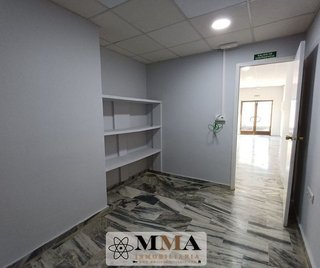 Local comercial en venta en Molino de la Vega en Huelva