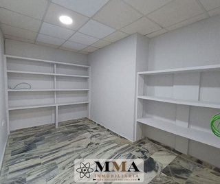 Local comercial en venta en Molino de la Vega en Huelva
