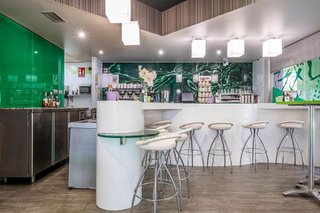 Local comercial en venta en San Francisco Javier en Granada