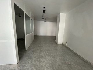 Oficina en venta en Zona de Plaza de Barcelos en Pontevedra