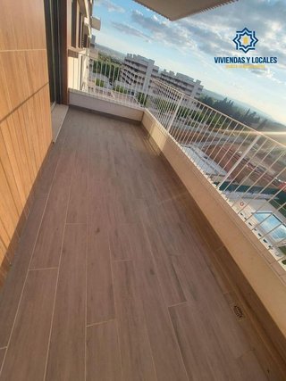 Piso en alquiler en Camino de Ronda - Rosaleda en Granada
