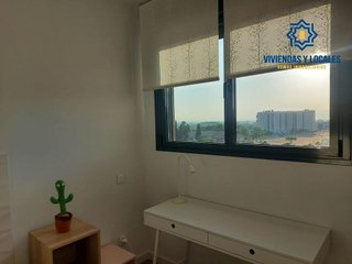 Piso en alquiler en Camino de Ronda - Rosaleda en Granada