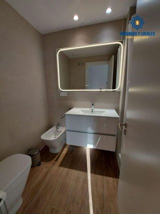 Piso en alquiler en Camino de Ronda - Rosaleda en Granada