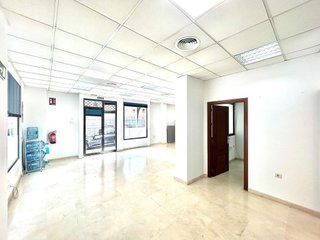 Local comercial en venta en El Cano - Los Bermejales en Sevilla