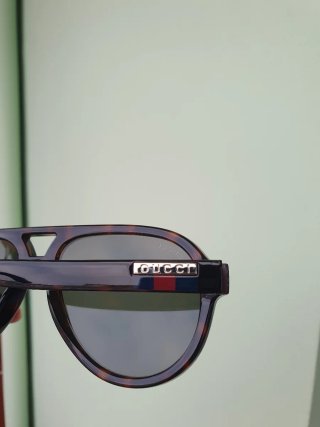 GUCCI tortoise