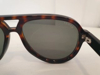 GUCCI tortoise