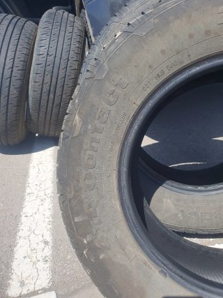 2 neumáticos Continental 4x4 Contact 225/70R16