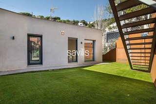 Chalet en alquiler en Vallvidrera - El Tibidabo i les Planes en Barcelona