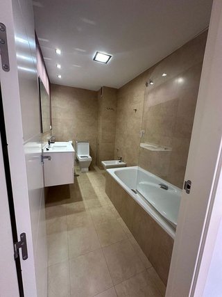 Piso en alquiler en Avda. Federico Garcia Lorca - Nueva Estación Autobuses en Granada