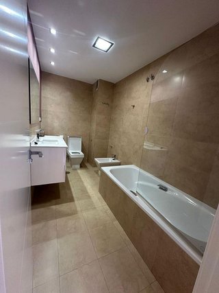 Piso en alquiler en Avda. Federico Garcia Lorca - Nueva Estación Autobuses en Granada