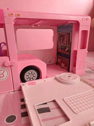 Camper Barbie